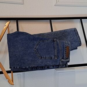 CELLO jeans high rise Size 7 straight jeans